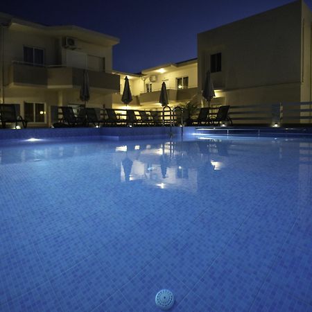 Naiades Luxury Apartments Kalathas Exterior photo